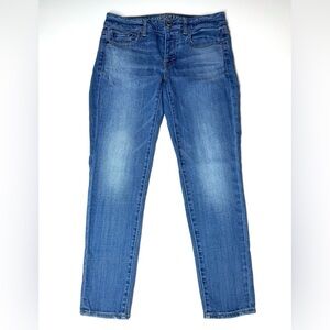 American Eagle Women’s  Boy Jean Denim Size- 2 Regular